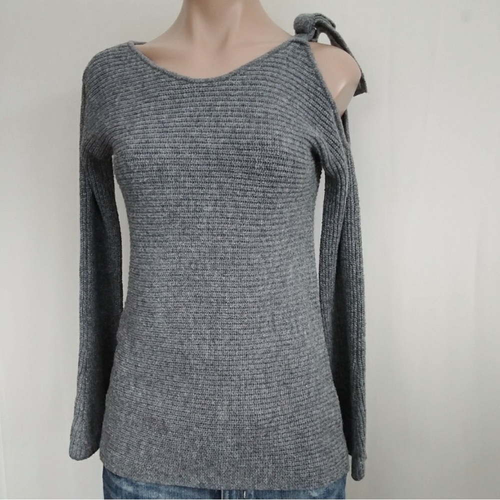 Large Gray Elle Sweater with Peekaboo Tie shoulder
